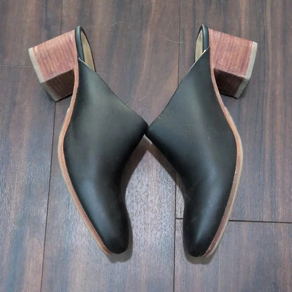 Nisolo All Day Heeled Mule - Picture 6 of 9